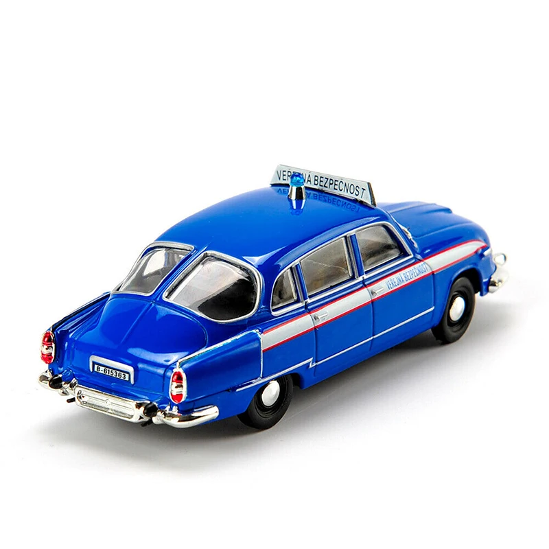 1:43 Diecast Tatra 603 Police Car Model 4 1:43 Diecast Tatra 603 Police Car Model - Image 4