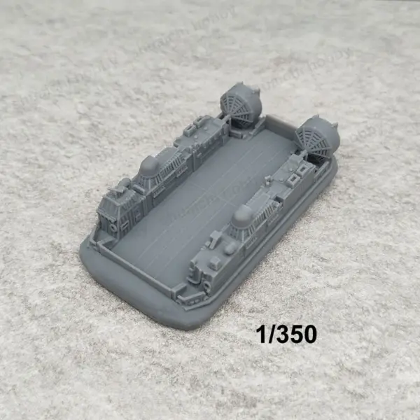 2PCS Resin LCAC Landing Craft Models 1/700 1/350 - Image 3