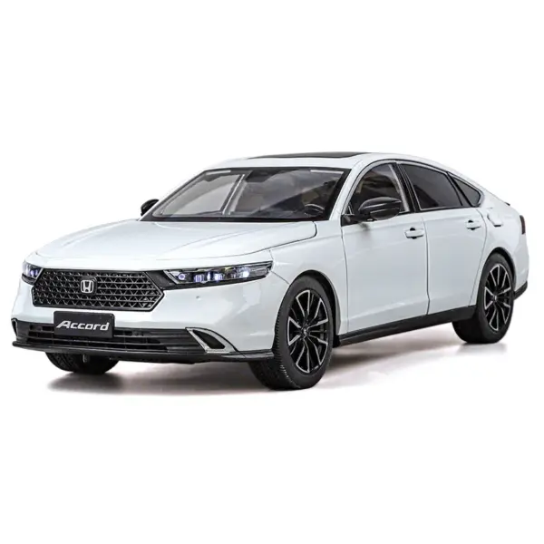 1:18 Scale Honda Accord Alloy Diecast Model - Image 7
