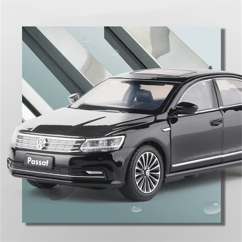 1:32 VW Passat Alloy Diecast Model 2 1:32 VW Passat Alloy Diecast Model - Image 2