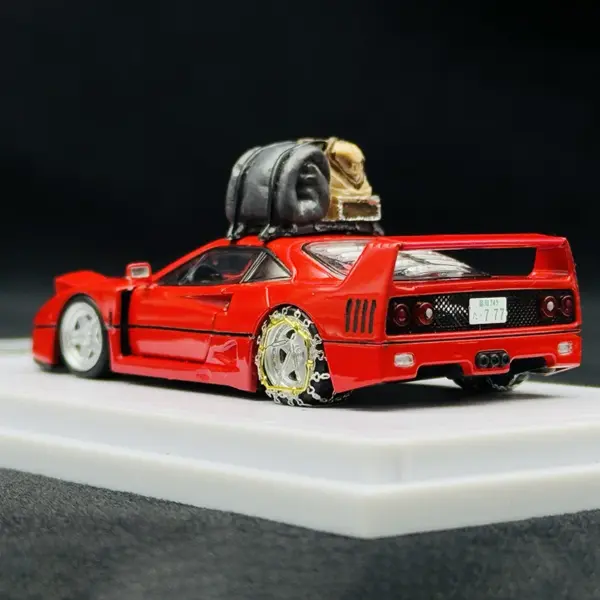 Diecast 1/64 Scale Ferrari F40 Model Car - Image 4