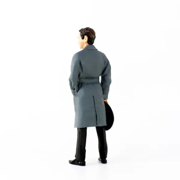 1/18 Scale Resin Car Designer Figure Doll - Image 3