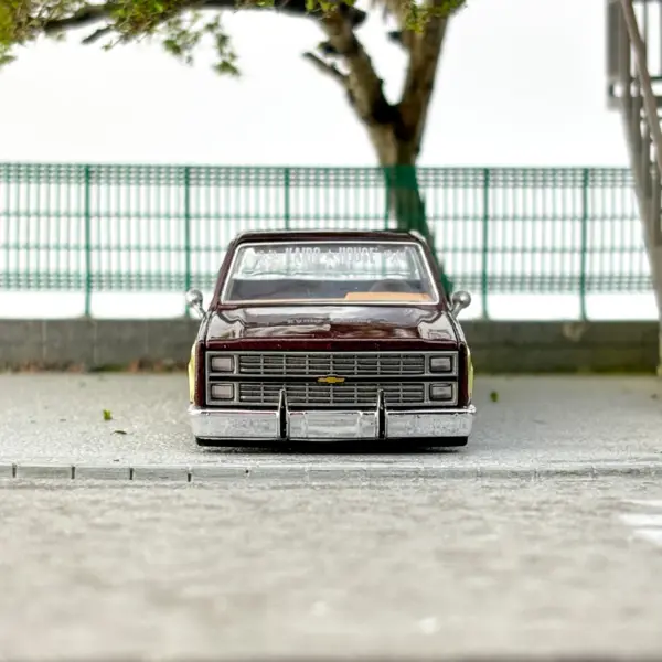 Chevy Silverado Sorod 1:64 Alloy Car Model - Image 3
