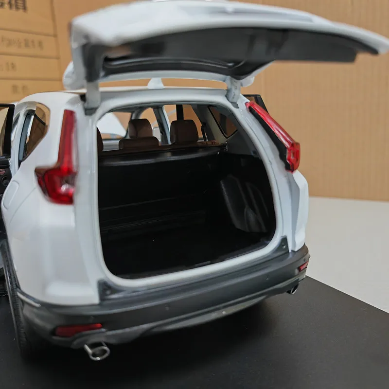 1:18 HONDA CR-V CRV Alloy Diecast Model 5 1:18 HONDA CR-V CRV Alloy Diecast Model - Image 5