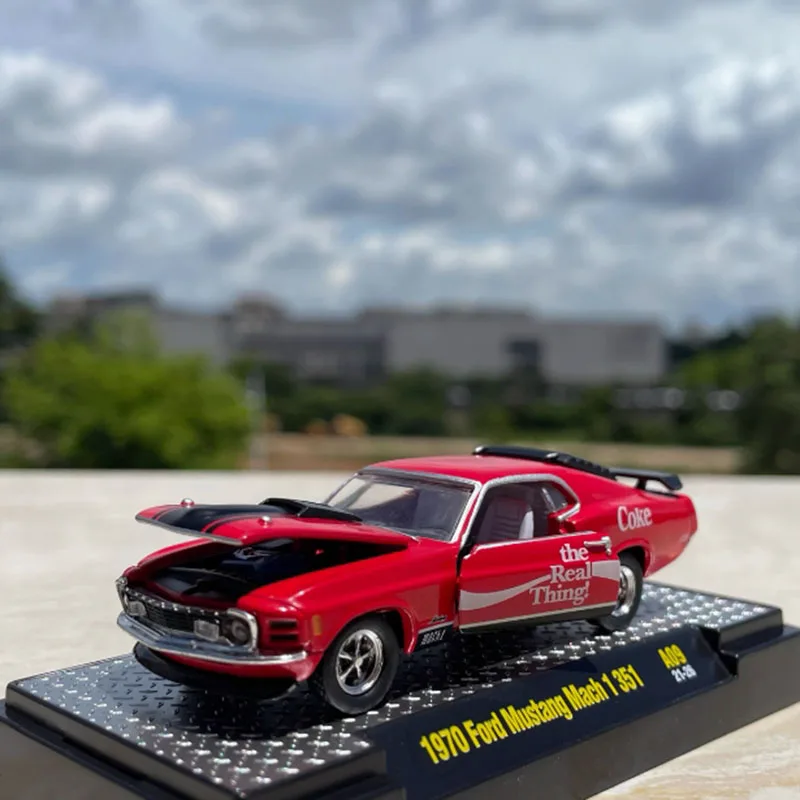 1970 Ford Mustang Mach 1 Diecast Model 1:64 2 1970 Ford Mustang Mach 1 Diecast Model 1:64 - Image 2