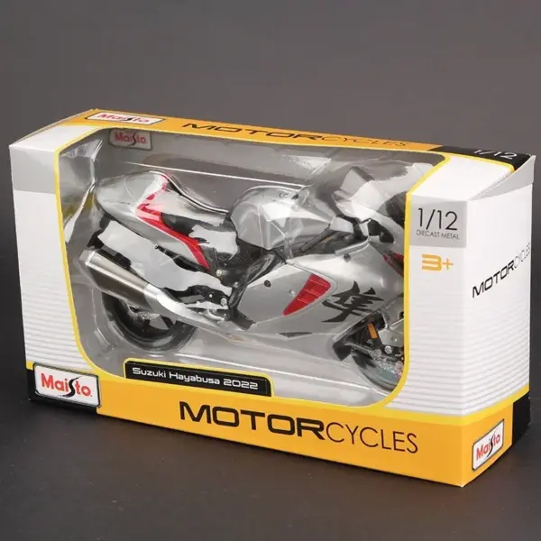 Suzuki Hayabusa 2022 1/12 Motorcycle Model - Image 4