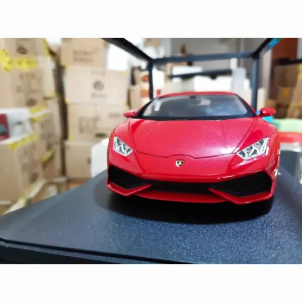 1:18 Scale Lamborghini Huracan LP610-4 Model Car - Image 6