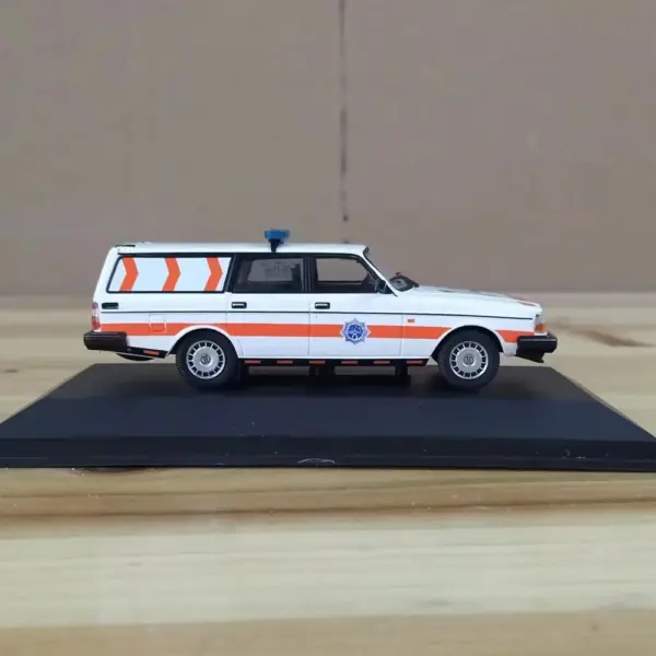 240 Politie Limited Edition Diecast Car Model - Image 3