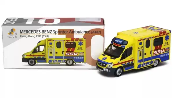 1:76 Hong Kong Fire Department Ambulance Model - Image 6