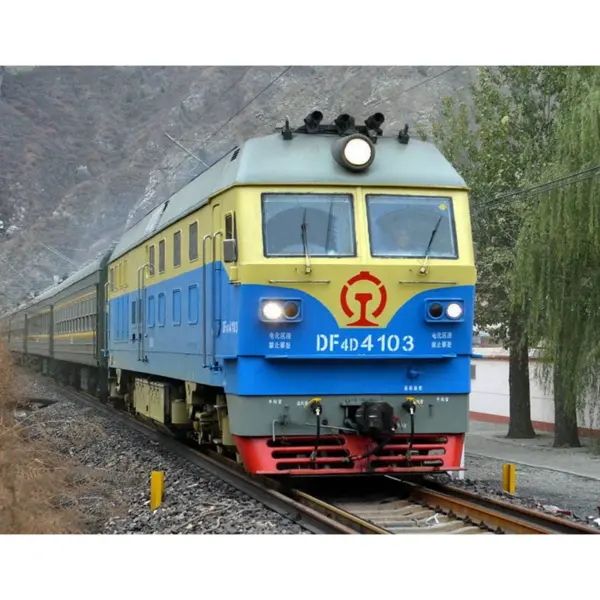 Diecast 1/87 Dongfeng 4D Train Model - Image 6
