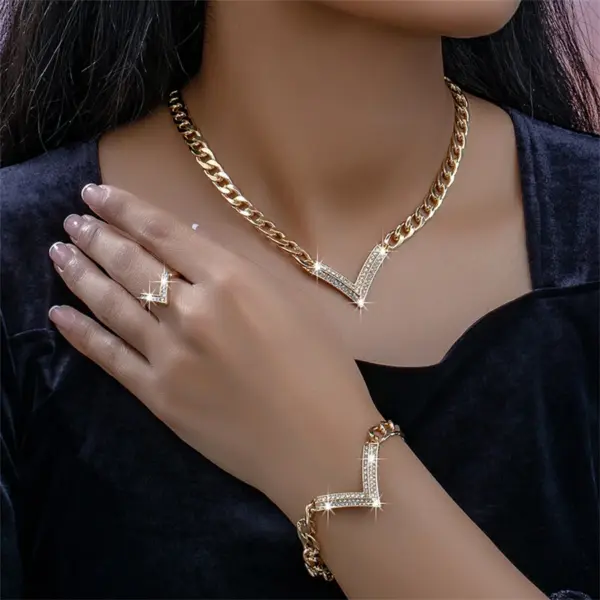 Korean Fashion V Chain Choker Necklace
