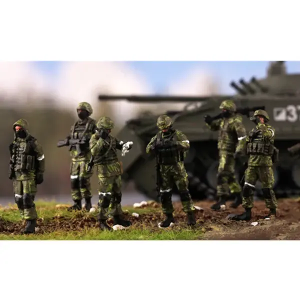 1/72 Russian Soldier Action Figure Set - Image 4