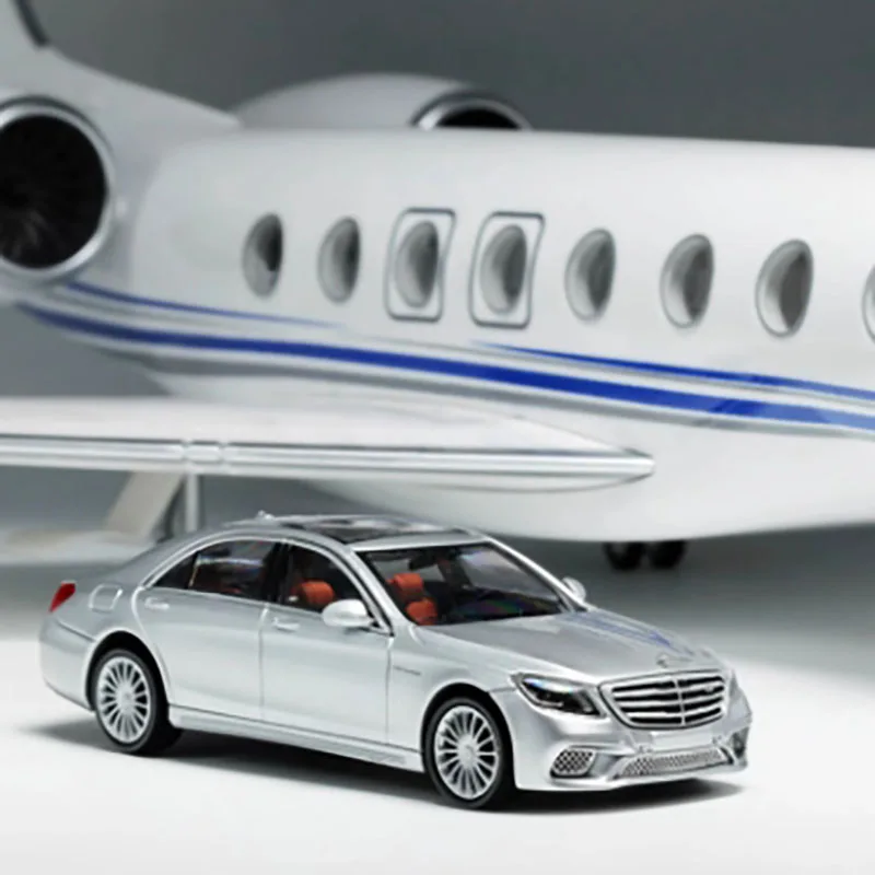 Diecast 1:64 King S65 E63 Car Model 2 Diecast 1:64 King S65 E63 Car Model - Image 2