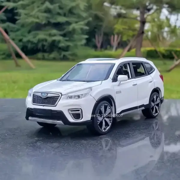 1:30 Subaru Forester Diecast Model Toy - Image 6