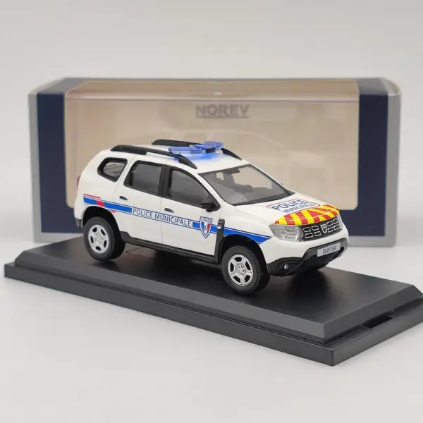 Norev 1/43 Police Dacia Duster Model Car - Image 2