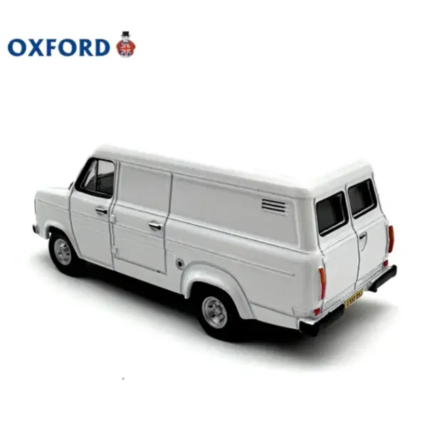 1:76 Scale OXFORD Transit Mk2 Diecast Van - Image 5