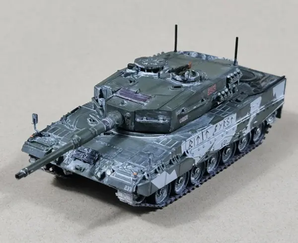 1:72 PVC Norway Leopard 2A4 Tank Model - Image 6