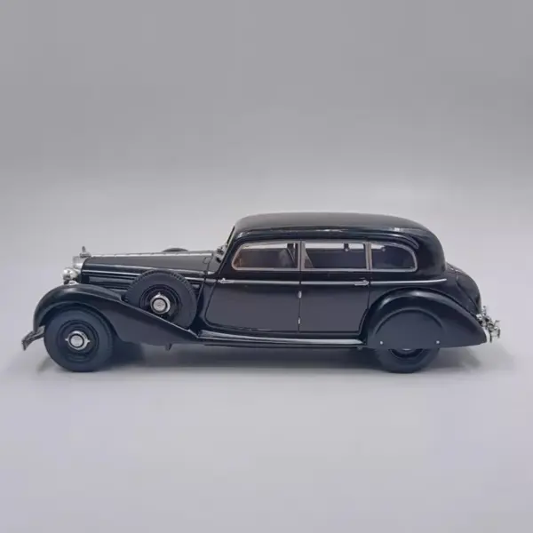 Diecast 1:43 Scale Benz 770 Model Car - Image 4