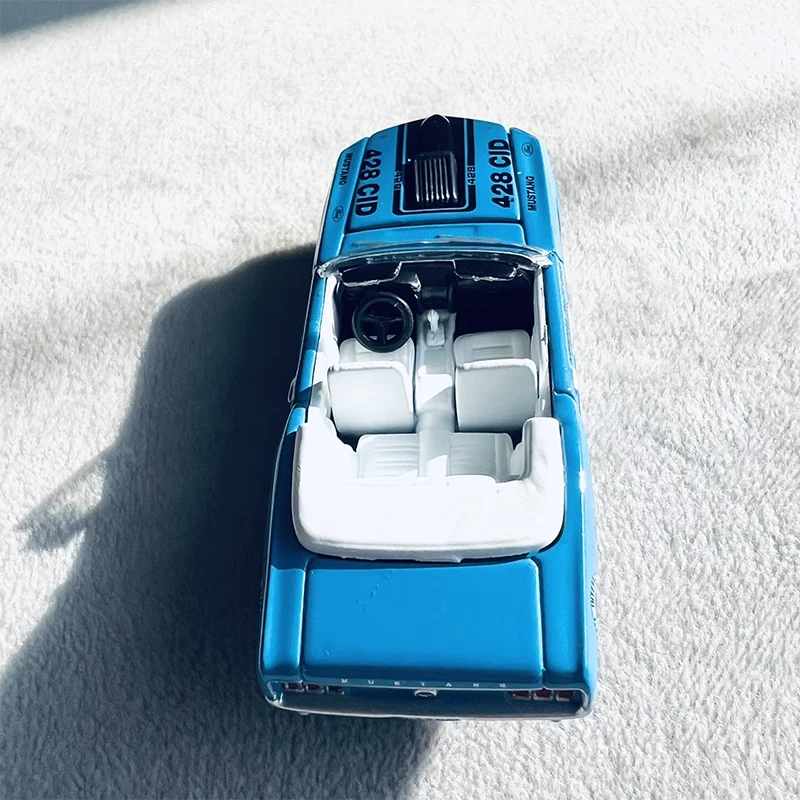 1:64 Scale 1970 Ford Mustang Diecast Model 5 1:64 Scale 1970 Ford Mustang Diecast Model - Image 5