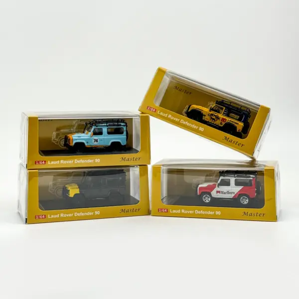 Master 1:64 Diecast Land Rover Defender 90 - Image 6