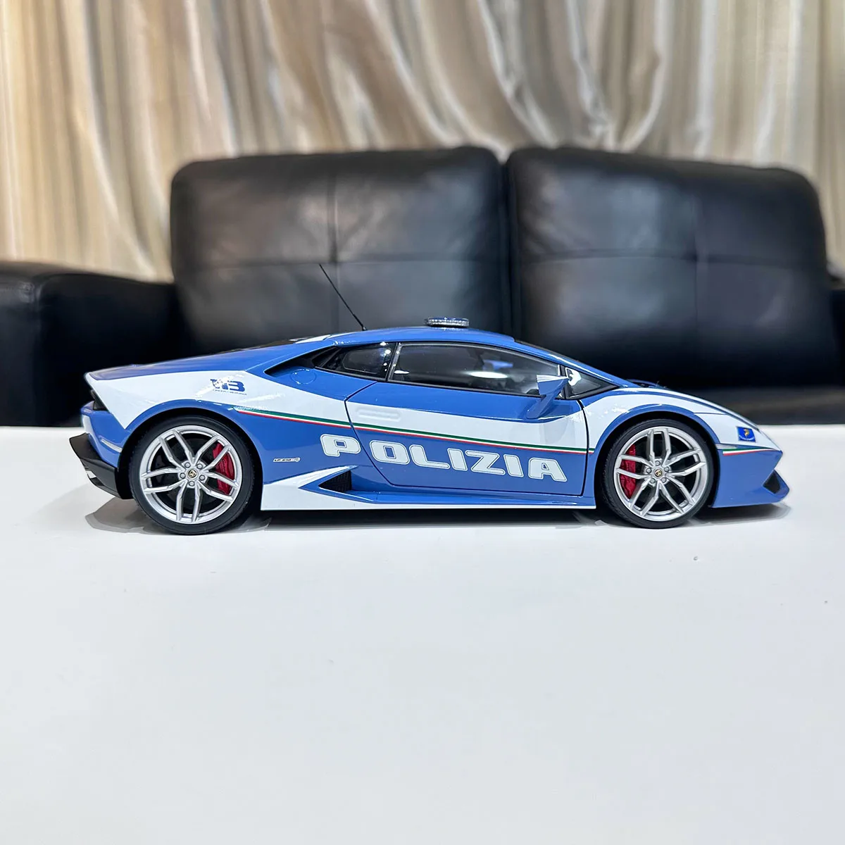 Lamborghini LP610 German Police Car Model 5 Lamborghini LP610 German Police Car Model - Image 5