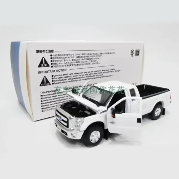 1:64 Scale Ford F-250 Pickup Alloy Model - Image 6