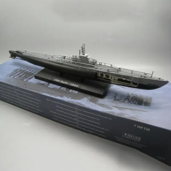 Diecast 1/350 USS BARB WWII Submarine Model - Image 2