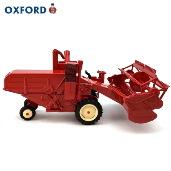 1:76 Scale Diecast Alloy Farm Harvester Model - Image 3
