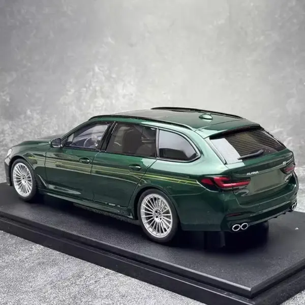 GT Spirit 1:18 ALPINA B5 2023 Resin Model - Image 5