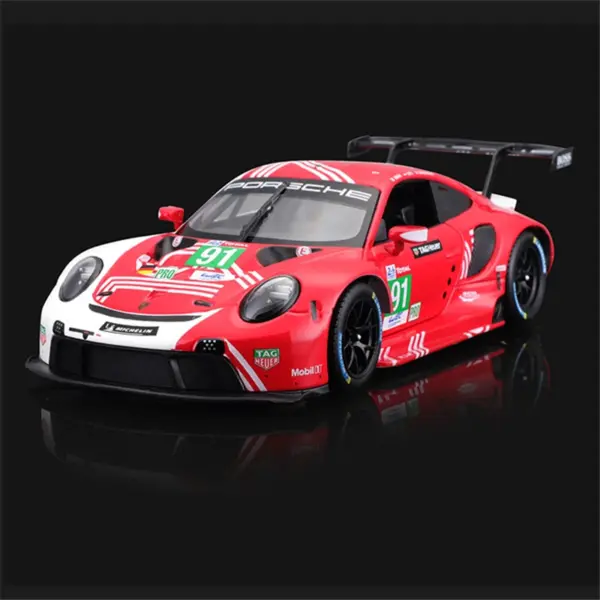1:24 Porsche 911 RSR Alloy Diecast Model Car - Image 7