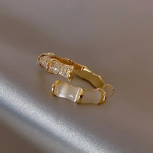 Adjustable Women’s Moonlight Stone Ring - Image 18