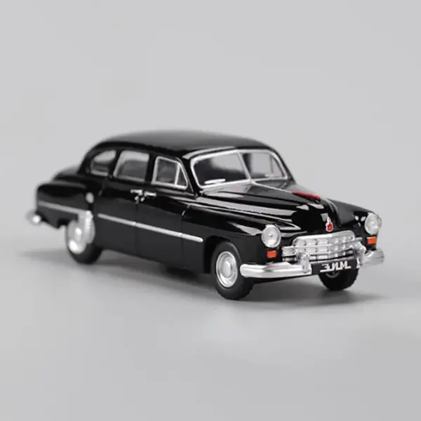 Diecast GAZ-12 ZIM 1:64 Scale Sedan Model - Image 4