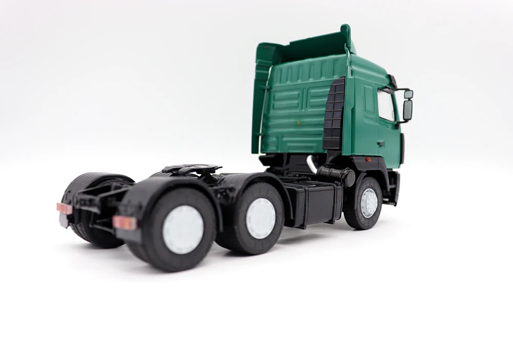 MAZ 6430 Diecast Truck 1:43 Scale Model 3 MAZ 6430 Diecast Truck 1:43 Scale Model - Image 3