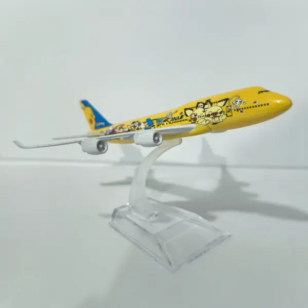 ANA Boeing B747 Diecast Metal Model 1:400 Scale - Image 3
