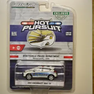 1/64 Scale 2017 Chevrolet Bolt EV Model Car 11 S76f9023e930d41a0ab5f5236d9efd2ceF