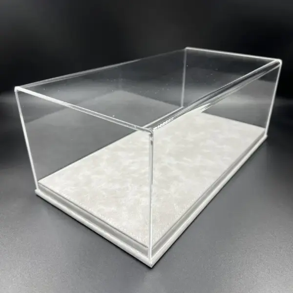 1:18 Scale Car Display Box with Minor Flaws - Image 8