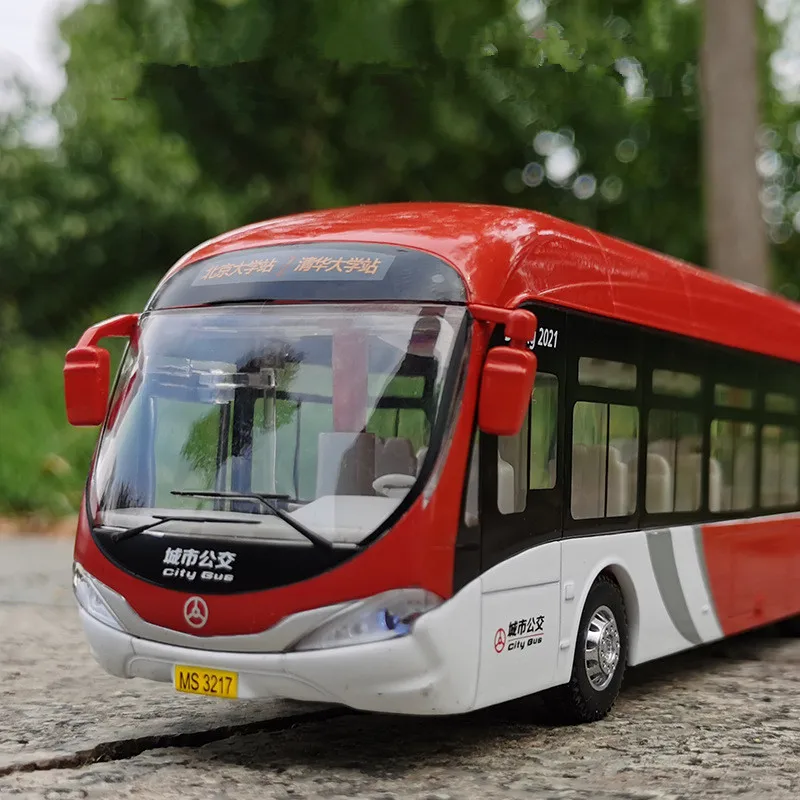 1:50 Alloy Pull Back Bus Model Vehicle 2 1:50 Alloy Pull Back Bus Model Vehicle - Image 2