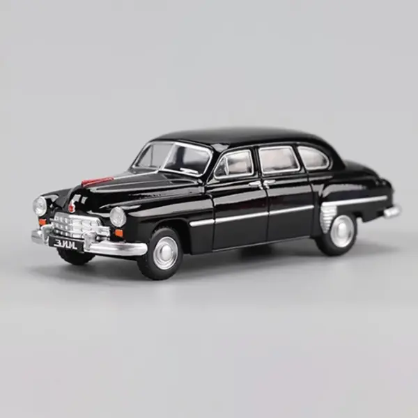 Diecast GAZ-12 ZIM 1:64 Scale Sedan Model - Image 2
