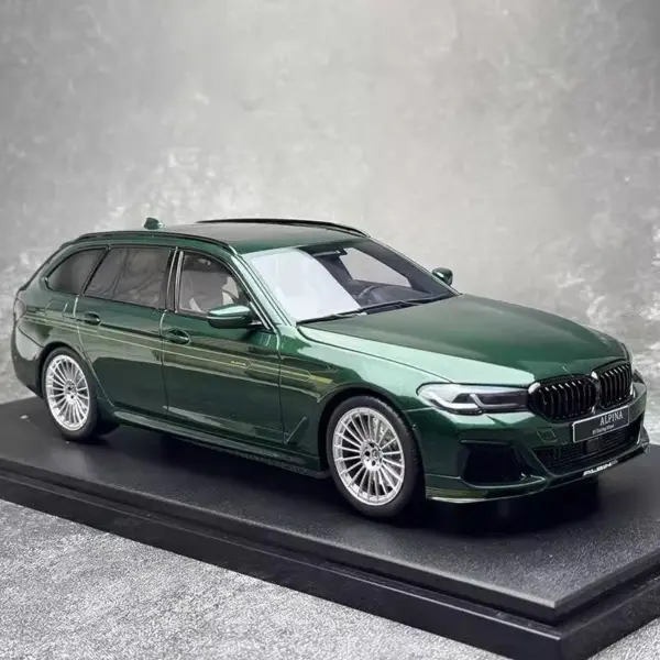 GT Spirit 1:18 ALPINA B5 2023 Resin Model - Image 3