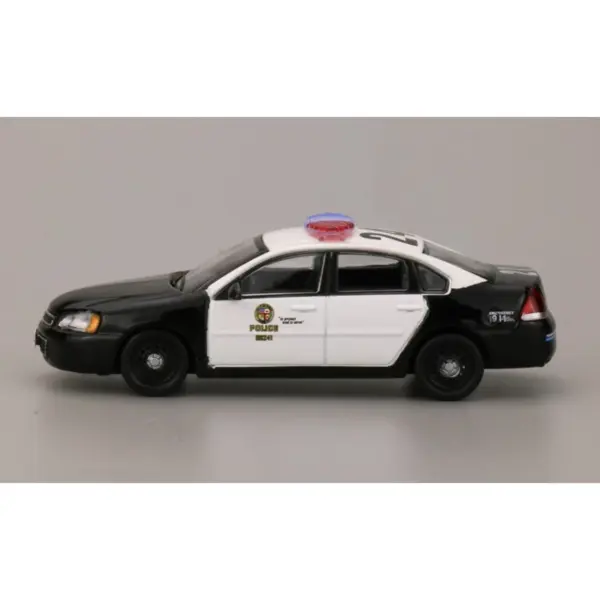 1:64 LAPD Police Impala Model Car Display - Image 4