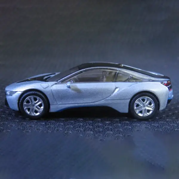 Diecast 1:64 BMW I8 Silver Alloy Car Model - Image 3