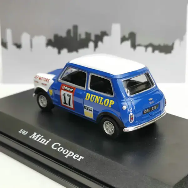 1:43 Mini Cooper Diecast Metal Model Car - Image 2
