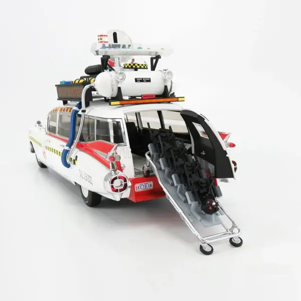 1/18 Scale ECTO 1A Diecast Car Model - Image 4