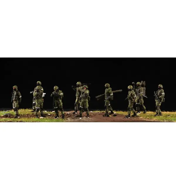 1/72 Russian Soldier Action Figure Set - Image 6
