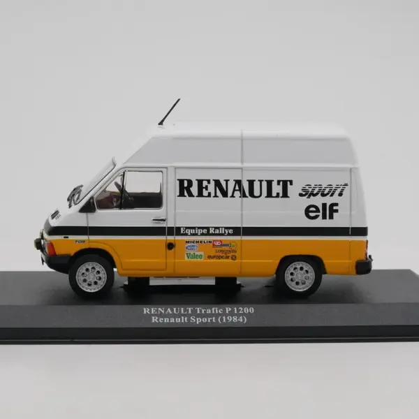 1:43 Scale Diecast Renault Trafic 1984 Van - Image 4