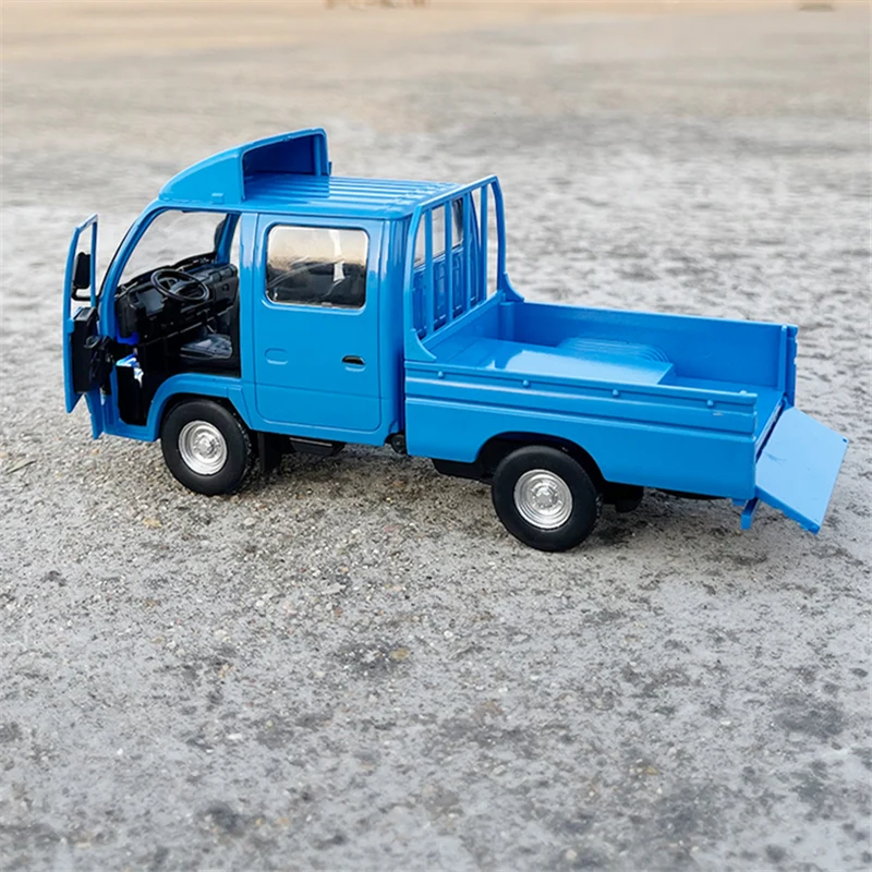 1:32 ISUZU NHR Metal Dump Truck Model 5 1:32 ISUZU NHR Metal Dump Truck Model - Image 5