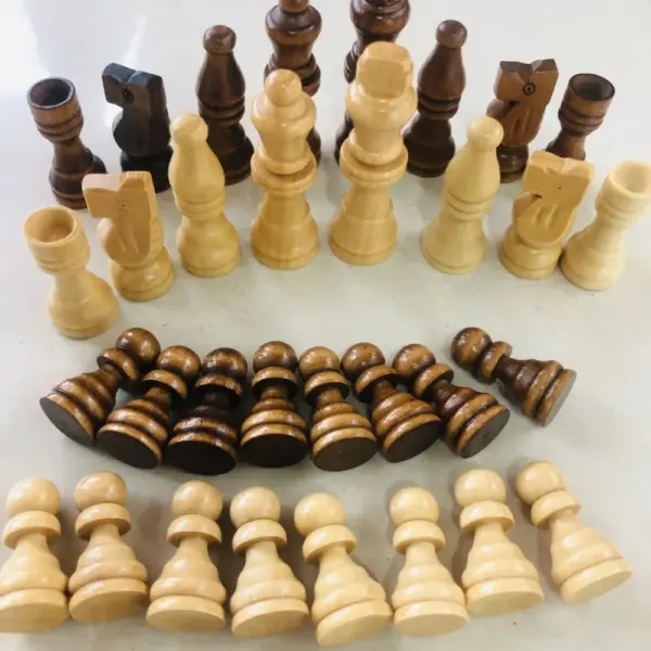 16Pcs Wooden Chess Pieces Set 64mm King - Image 6