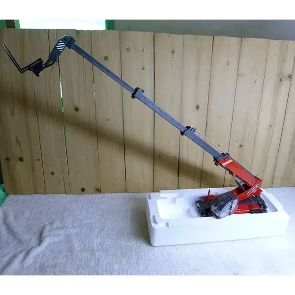 1:32 Scale Alloy High Altitude Tractor Model - Image 3