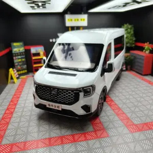 1:18 Scale Diecast Ford Transit T8 Collectible Model