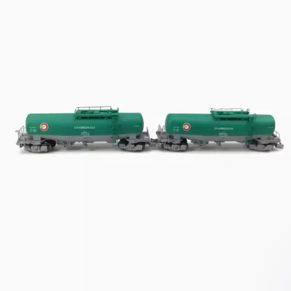 1:220 Z Gauge Rokuhan Oil Tank Train Model - Image 3